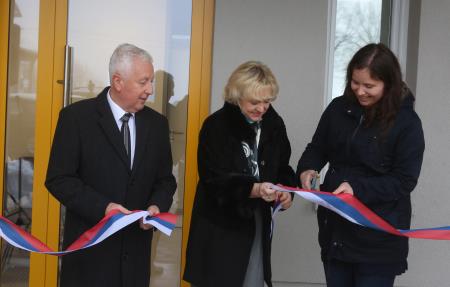 ODPRTJE NOVIH PROSTOROV ZOBNE ORDINACIJE V ZD CERKNICA-ENOTA NOVA VAS 12 FOTO LJUBO VUKELIČ